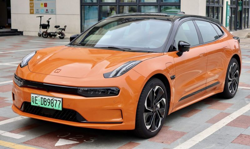 001 Long Range AWD — фото 2